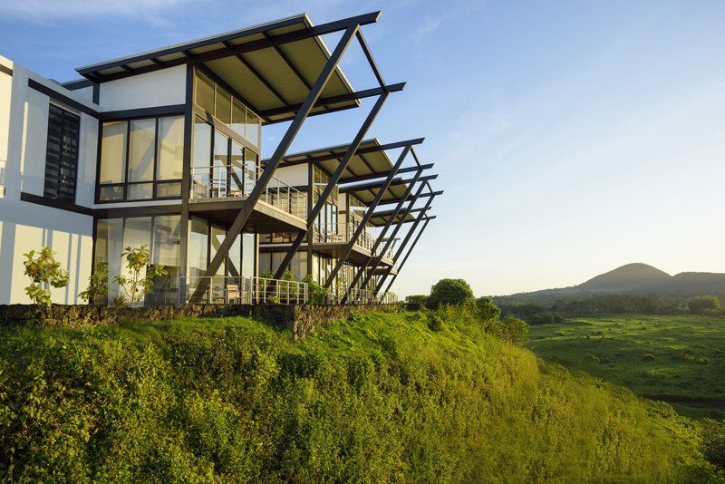 Pikaia Lodge Santa Cruz Island Eksteriør billede